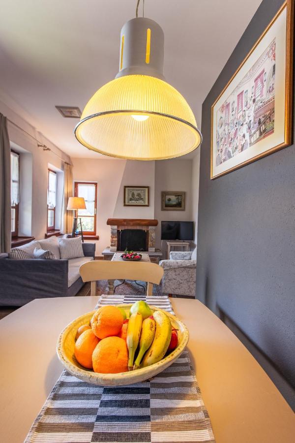 Apartment Gardenia Mouresi